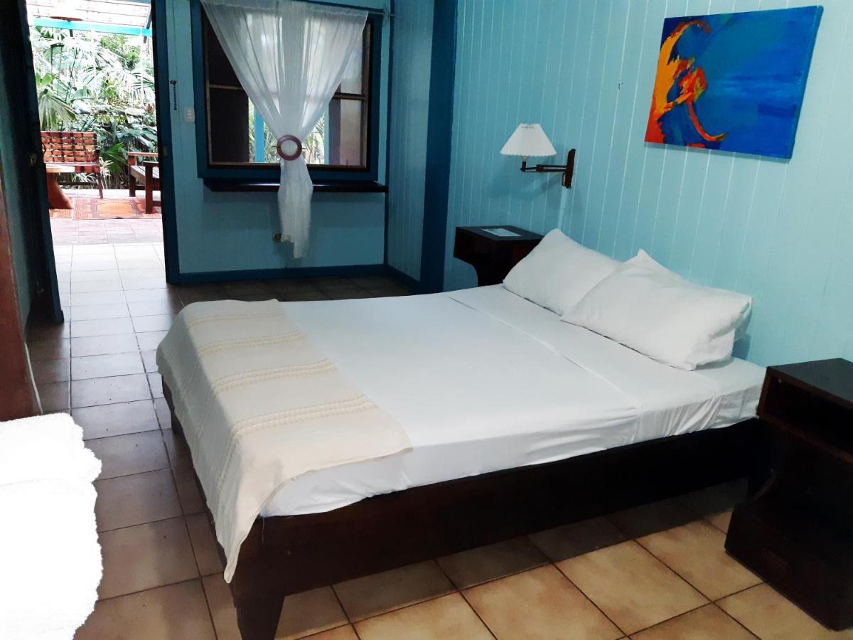 Lapalapa Beachfront Hotel Puerto Viejo de Talamanca Extérieur photo