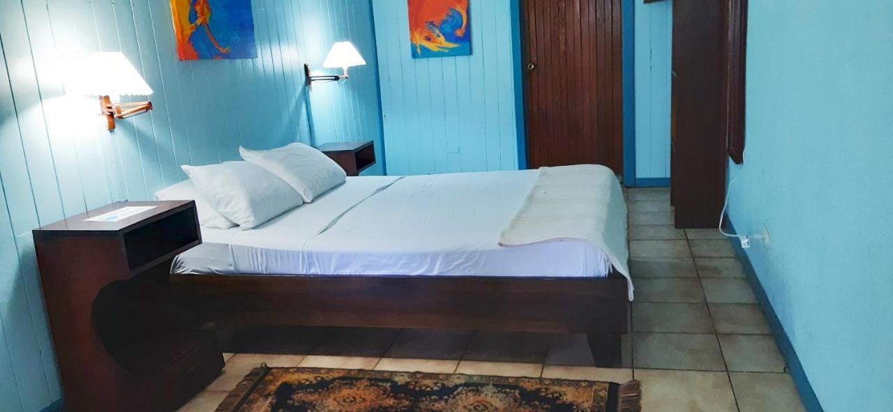 Lapalapa Beachfront Hotel Puerto Viejo de Talamanca Extérieur photo